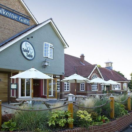 Premier Inn โคล์เชสเตอร์ ภายนอก รูปภาพ